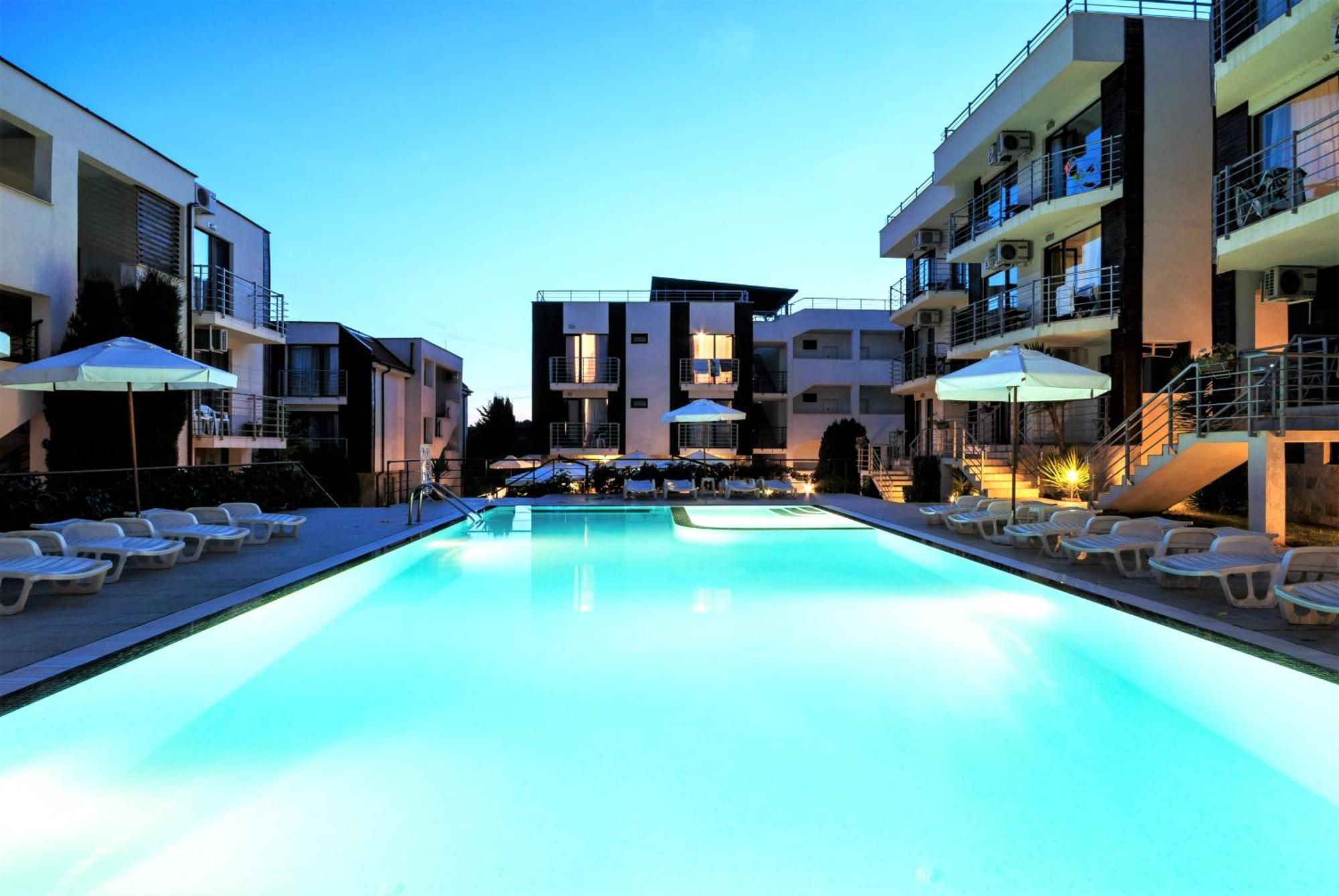 New Line Village Apartments Sunny Beach Dış mekan fotoğraf