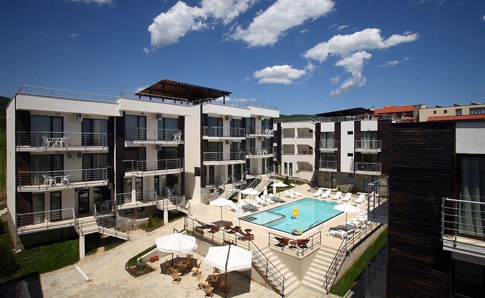 New Line Village Apartments Sunny Beach Dış mekan fotoğraf