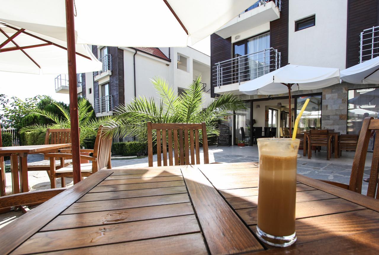 New Line Village Apartments Sunny Beach Dış mekan fotoğraf