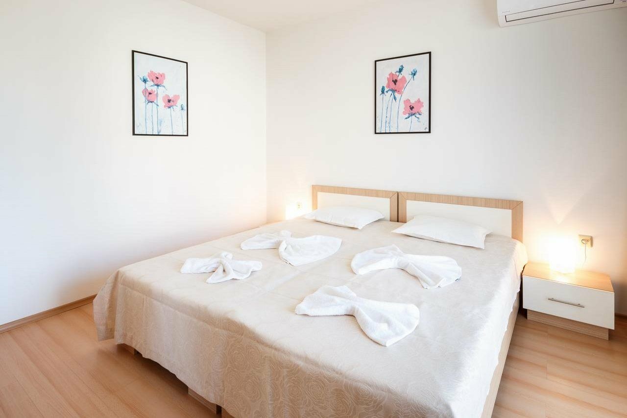 New Line Village Apartments Sunny Beach Dış mekan fotoğraf